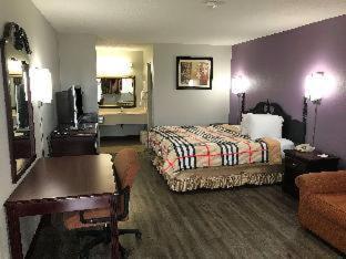 America'S Best Value Inn And Suites Aberdeen Room photo